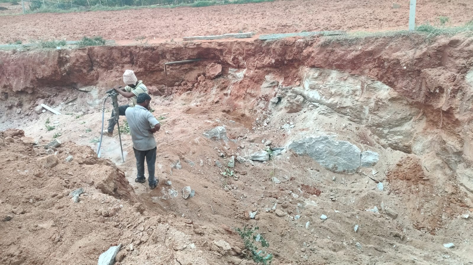 1a96642f-7f58-4140-a596-44559cbf3117